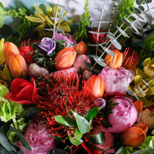 Load image into Gallery viewer, Hand Tied Bouquet
