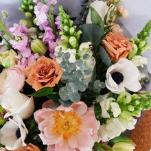 Load image into Gallery viewer, Hand Tied Bouquet