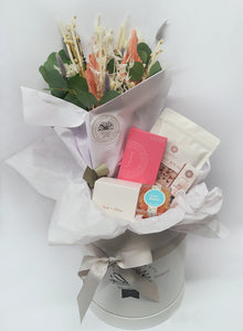 Small Gift Box With Dried Flowers