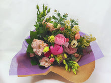Load image into Gallery viewer, Mother&#39;s Day Bouquet
