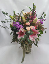 Load image into Gallery viewer, Mother&#39;s Day Vase Arrangement
