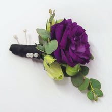 Load image into Gallery viewer, Floral Boutonnière