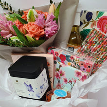 Load image into Gallery viewer, Afternoon Tea Gift Box and Fresh Flowers