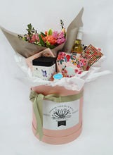 Load image into Gallery viewer, Afternoon Tea Gift Box With Fresh Flowers
