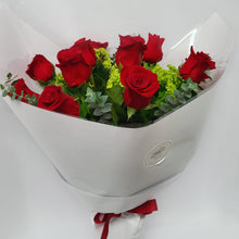 Load image into Gallery viewer, Valentine Rose Bouquet