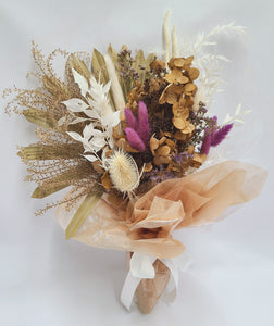 Small Dried Flower Bouquet With Bunny Tails and Hydrangea