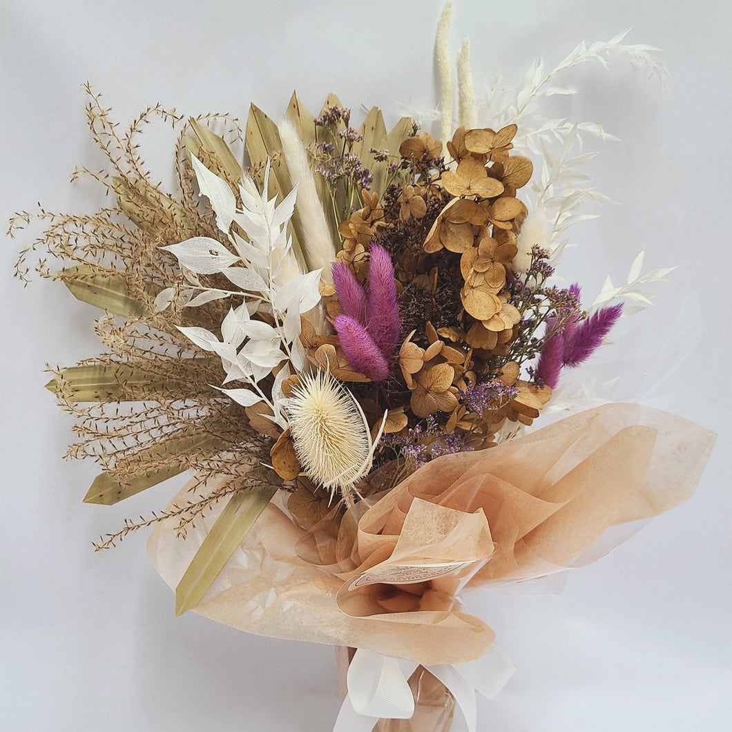 Small Dried Flower Bouquet With Bunny Tails and Hydrangea