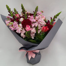 Load image into Gallery viewer, Galentine's Day Friendship Bouquet