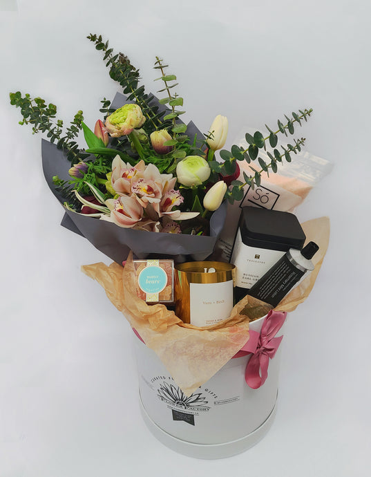 Fresh Floral Gift Box
