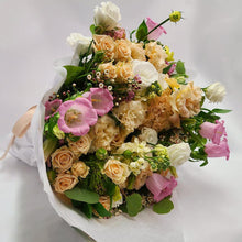 Load image into Gallery viewer, Hand Tied Bouquet