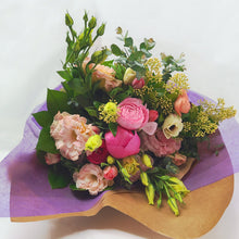 Load image into Gallery viewer, Mother&#39;s Day Bouquet