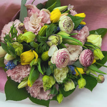 Load image into Gallery viewer, Mother&#39;s Day Bouquet