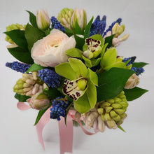 Load image into Gallery viewer, Mother's Day Vase Arrangement